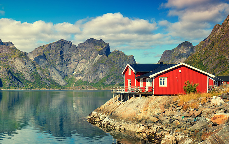 Book a fishing cabin Book a fishing cabin